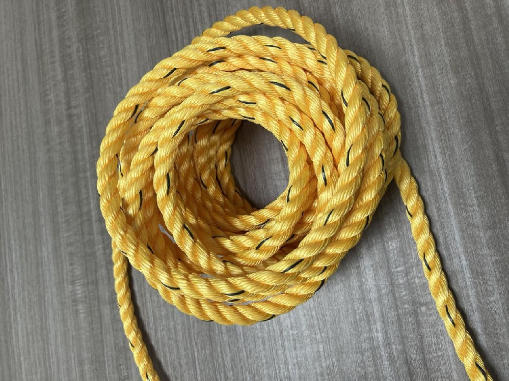 3/4 Strands Yellow Plastic PP Danline Rope